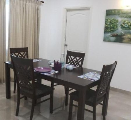 Apartel Sri City Tada Bagian luar foto