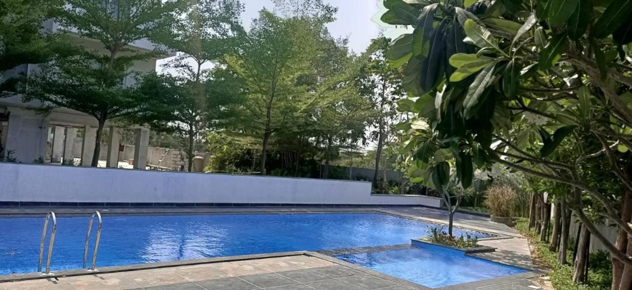 Apartel Sri City Tada Bagian luar foto